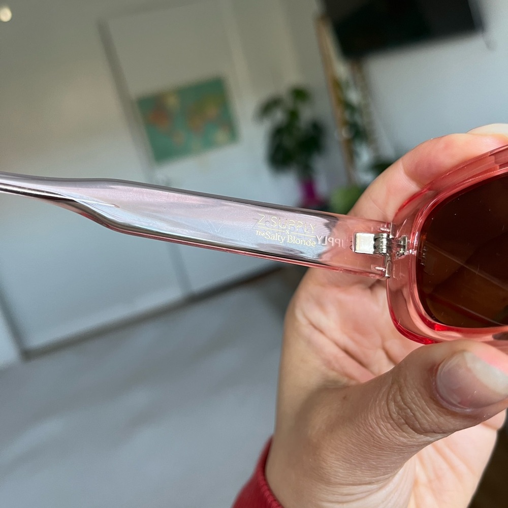 Z Supply Pink Sunglasses - Picture 11 of 12
